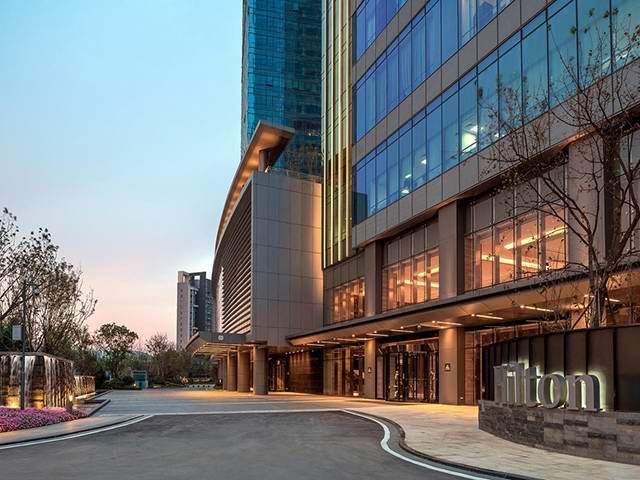 濟南魯能希爾頓酒店